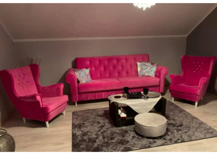 Wygodny zestaw do salonu rozkładana kanapa Emma 3 osobowa i 2 tapicerowane fotele Uszak