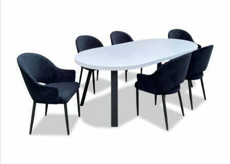 Stół Pari + Krzesła tapicerowane z wycięciem Polo firmy Meble Ares