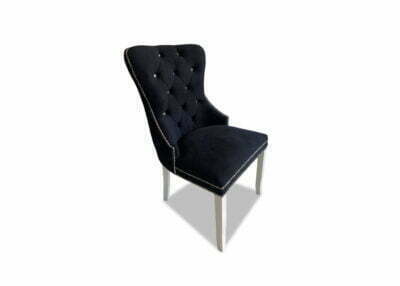 Ekskluzywne krzesło Madame głęboko pikowane w stylu glamour
