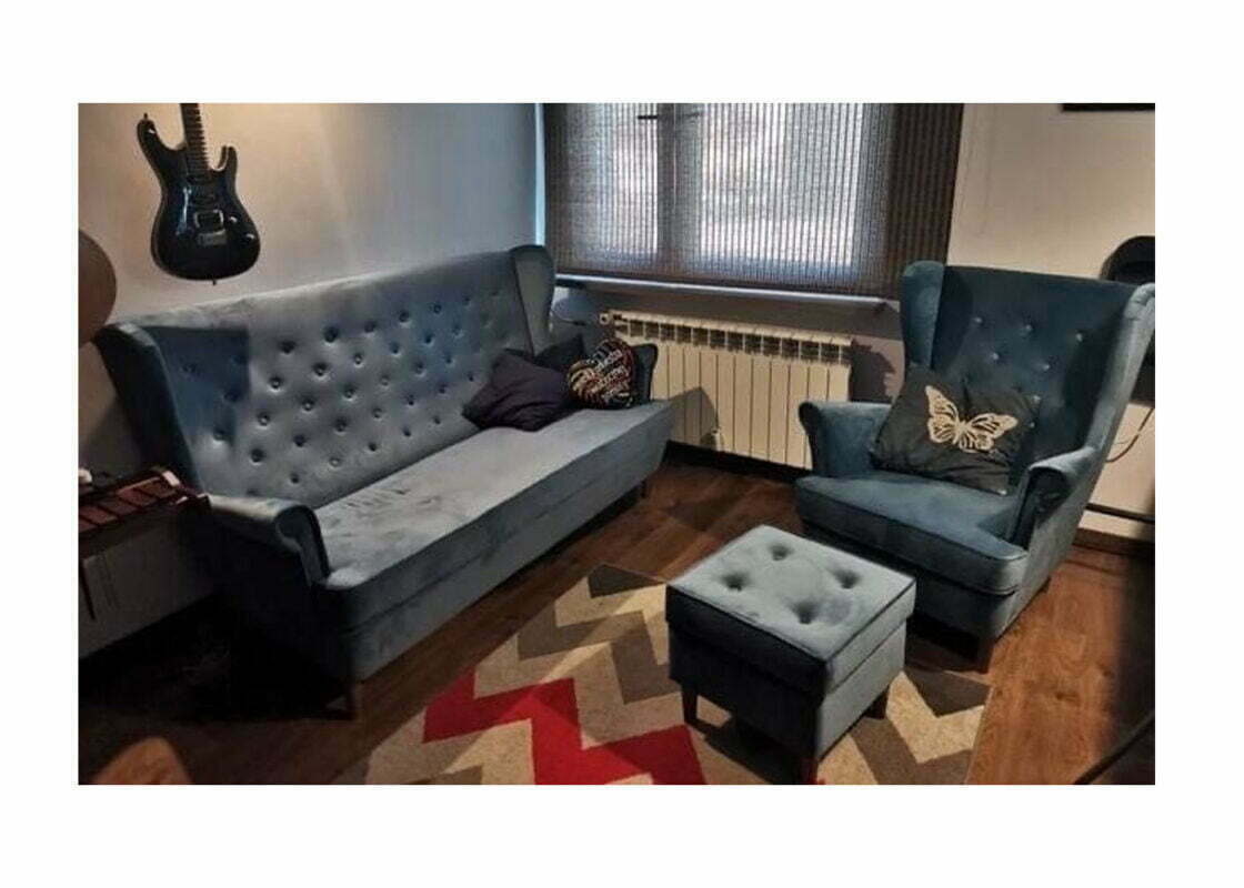 Pikowany zestaw sofa uszak 3 osobowa z fotelem uszak i podnóżkiem