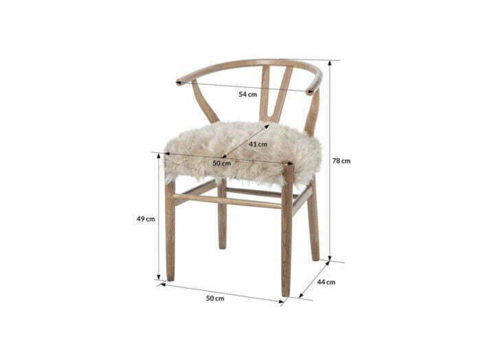 Drewniane krzesło Wishbone dębowe miękkie futrzane siedzisko