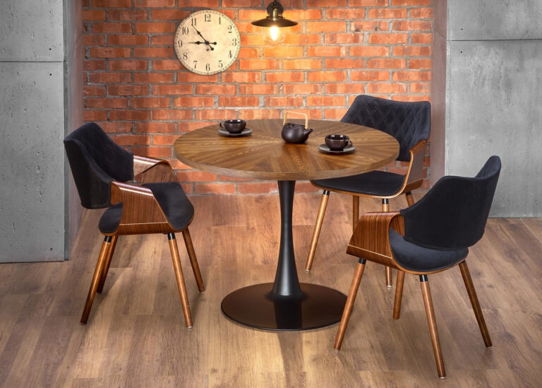 Industrialny okrągły stół Carma w zestawie z tapicerowanymi krzesłami Bonito z drewna giętego
