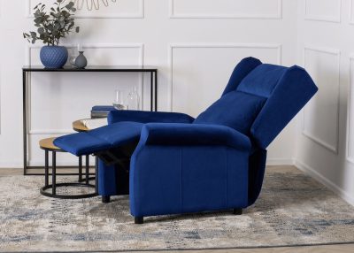 Odkryj komfort na nowym poziomie z fotelem Luisa! Elegancki fotel wypoczynkowy, który przekształca się w wygodne miejsce do odpoczynku.