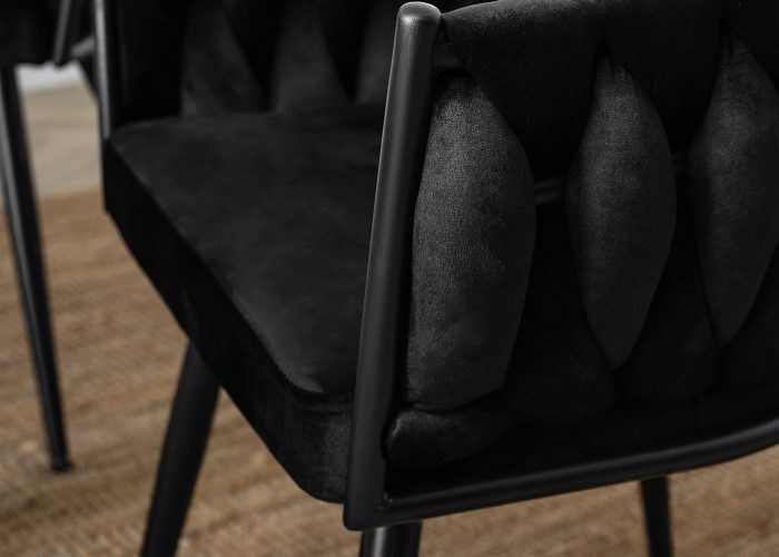 Krzesło Villum 4: luksus, funkcjonalność, elegancja. Design, welurowe siedzisko, solidna metalowa podstawa. Estetyczna ozdoba, wyjątkowy komfort.