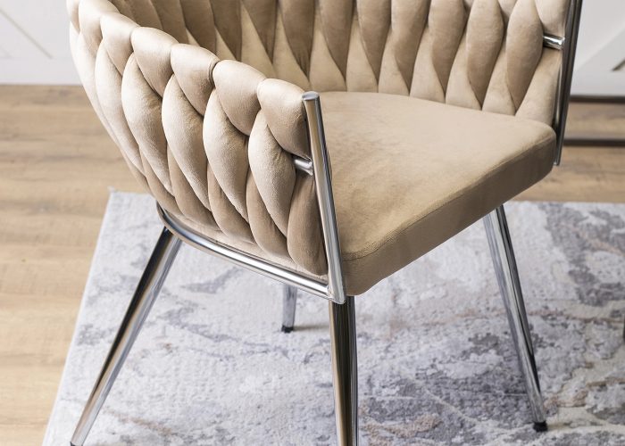 Krzesło Villum 5: elegancja, wygoda, funkcjonalność. Aksamitna tkanina, różnorodność kolorów. Tapicerowane welurem, wygodne podłokietniki. Oryginalna ozdoba.