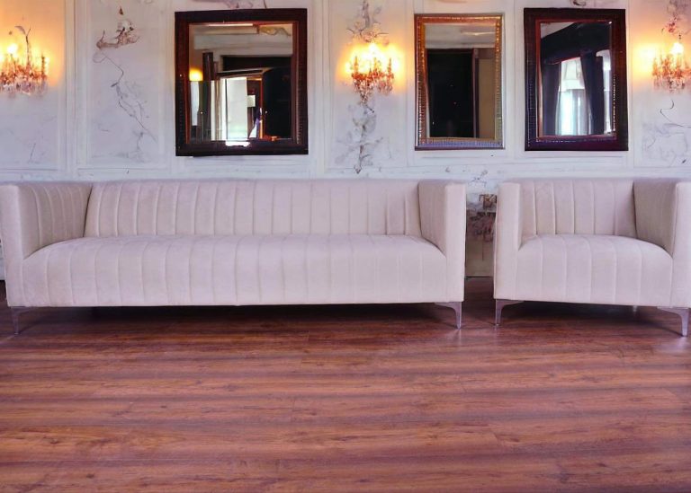 Odkryj harmonię elegancji i komfortu z sofą Averio III. Minimalistyczny design, wygodne oparcie - idealne miejsce do relaksu.