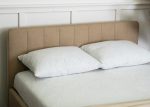 Yoko: łóżko tapicerowane z pojemnikiem, beżowe. Eleganckie, funkcjonalne, uniwersalne. Doskonałe uzupełnienie każdej sypialni.