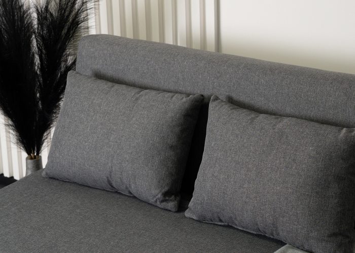 Sofa rozkładana Matrix: elegancja, funkcjonalność, wygoda. Regulowane oparcie, solidna konstrukcja, szara tapicerka. Idealna dla każdego wnętrza.