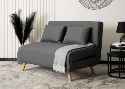 Sofa rozkładana Matrix: elegancja, funkcjonalność, wygoda. Regulowane oparcie, solidna konstrukcja, szara tapicerka. Idealna dla każdego wnętrza.